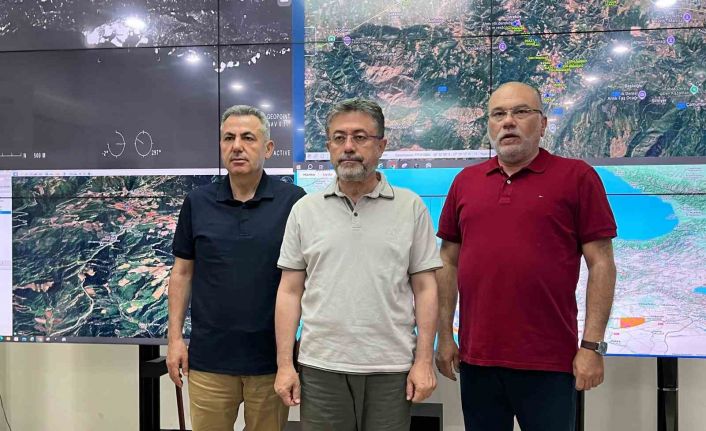 İzmir’de 5 köy ve 2 mahalle tedbiren boşaltıldı