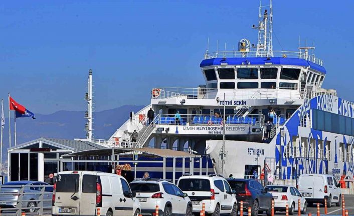 İzmir’de feribot sefer ve ücret tarifesine düzenleme