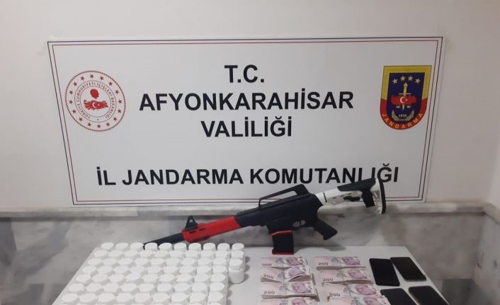 Jandarmadan uyuşturucu operasyonu