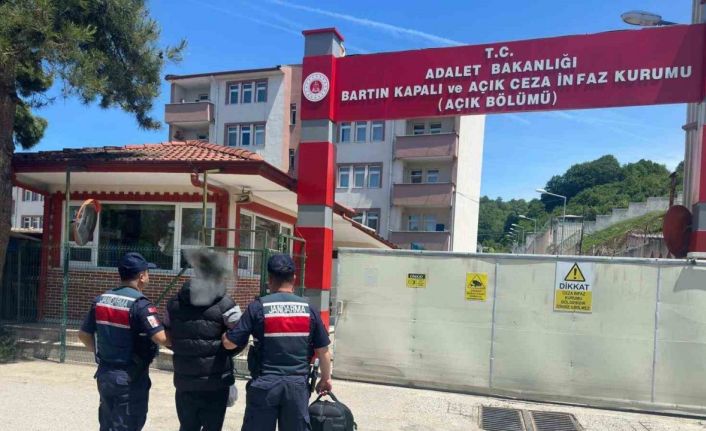 JASAT ekipleri aranan 4 kişiyi yakaladı