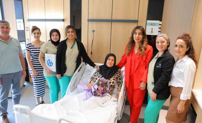 Kadın hastalıklarına V-Notes tekniğiyle ameliyat