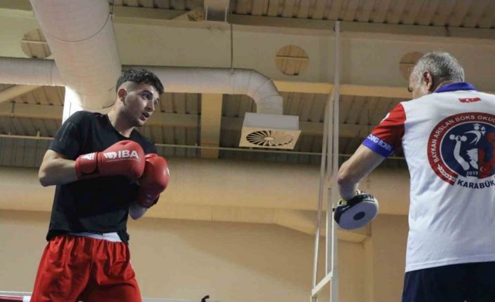 Karabüklü iki gence milli takım daveti