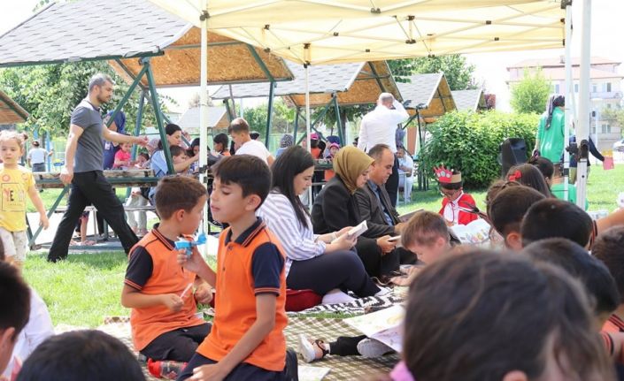 Kaymakam Bayguş, Dazkırı’da Kitap Okuma etkinliğine katıldı