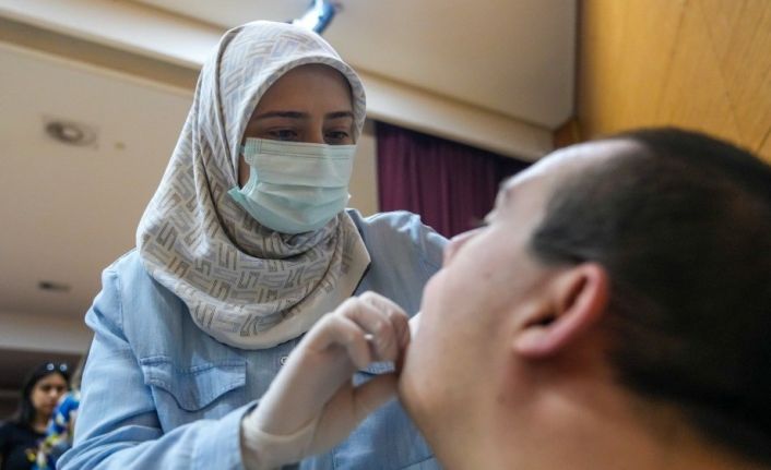 Keçiören Belediyesi’nden özel gereksinimli bireylere ağız ve diş sağlığı eğitimi