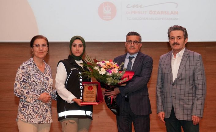 Keçiören’de "En İyi Narkotik Polisi Anne" buluşması