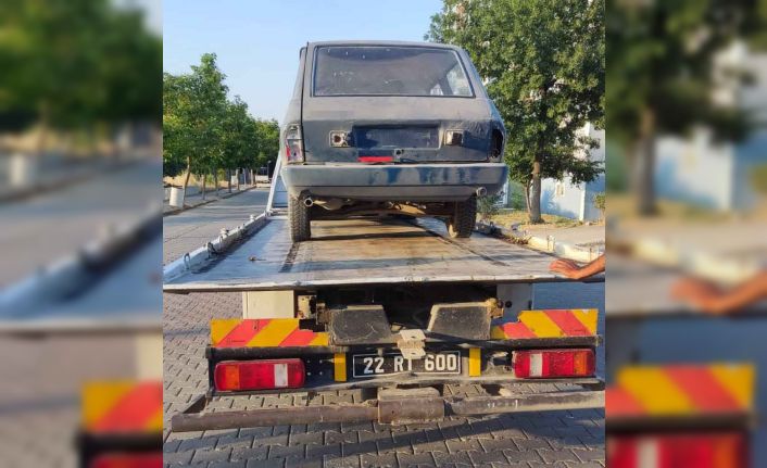 Keşan’da plakasız trafiğe çıkan çekme belgeli otomobil sürücüsüne 18 bin 534 TL ceza