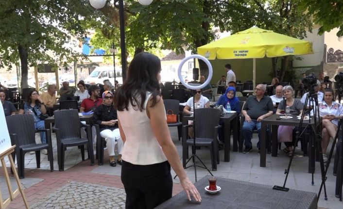 Kırklareli’nde ’Bilim Kafe’ buluşmalarında, şekerin vücuda etkileri konuşuldu