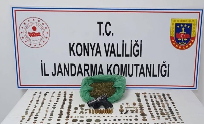 Konya’da jandarmadan tarihi eser operasyonu