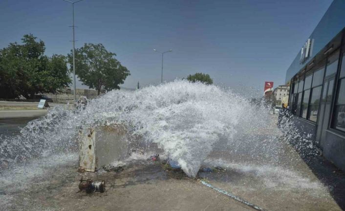 Kopan vanadan sular boşa aktı