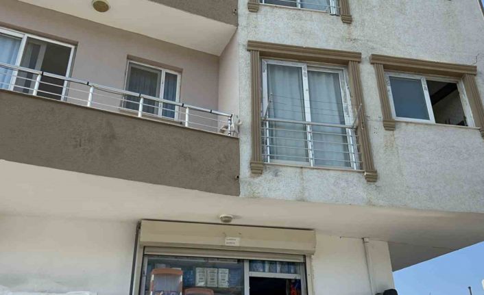 Kötü koku üzerine girilen evde yaşlı adamın cansız bedeniyle karşılaşıldı