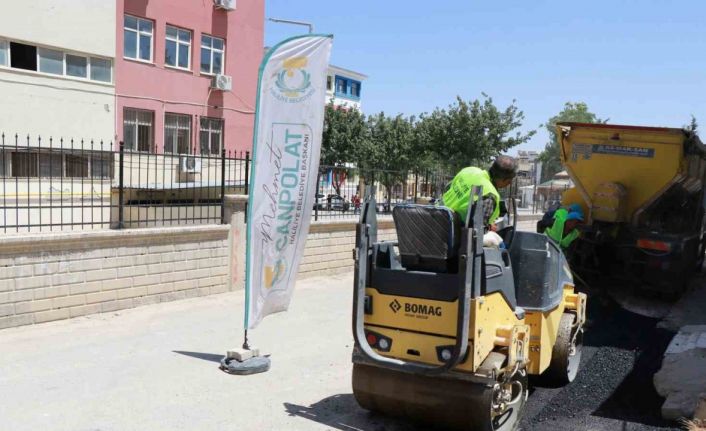 Mahallelere konforlu yol ve sosyal alan hizmeti