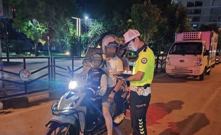 Manisa’da motosikletlilere ceza yağdı