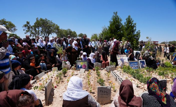 Mazıdağı’nda yangın faciasında hayatını kaybeden 10 kişi anıldı