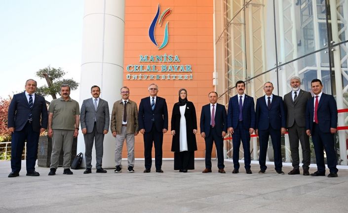 MCBÜ ÜAK Yönetim Kurulu Toplantısına ev sahipliği yaptı