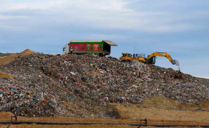 Mersin’de günlük bin 750 ton evsel atık toplanıyor