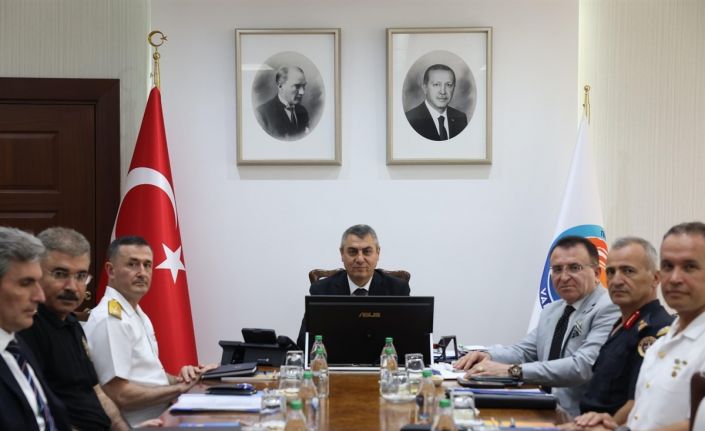 Mersin’de ilk 5 ayda 907 silah ele geçirildi, 5 organize suç örgütü çökertildi