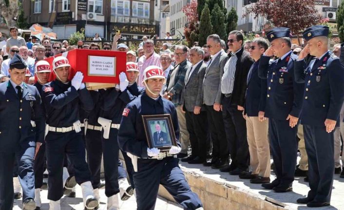 Merzifon’da Kıbrıs gazisi son yolculuğuna uğurlandı