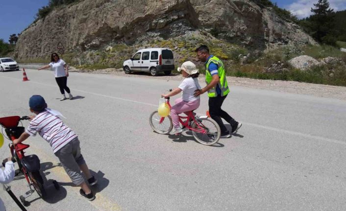 Minikler Dünya Bisiklet Günü’nü coşkuyla kutladı