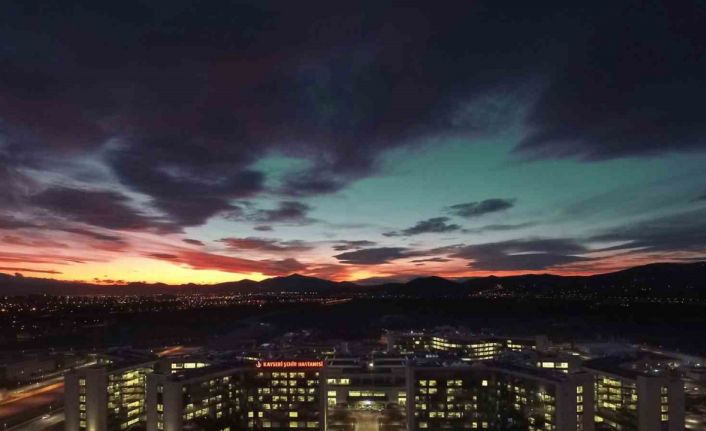 Müdüre hastane basmaktan dava açıldı