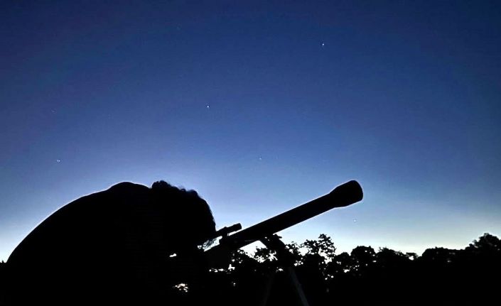 Nadir gerçekleşen meteor yağmurunu gözlemlediler