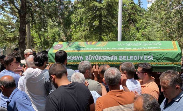 Otomobilin çarptığı motokurye son yolculuğuna uğurlandı