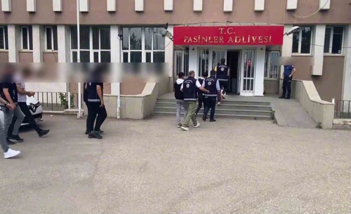 Polisten düzensiz göçmen operasyonu