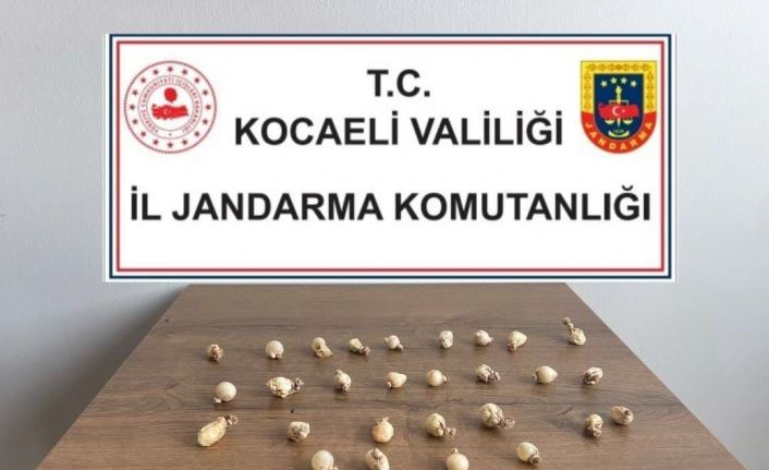 Rahatsızlanınca midesinde kapsül kapsül uyuşturucu çıktı