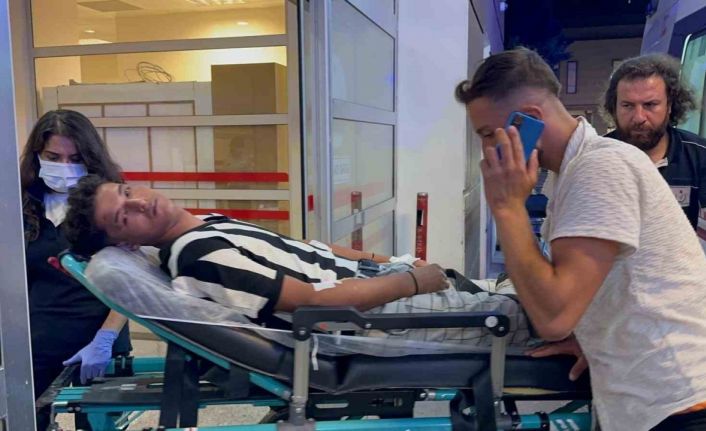 Saldırıya uğrayan genç yaralandı