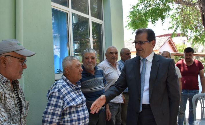 Salihli Kaymakamı Güldoğan, 3 mahallede talepleri dinledi