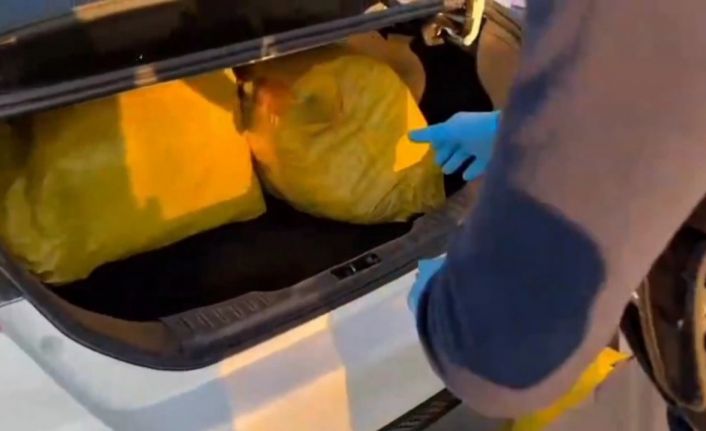 Şanlıurfa’da 35 kilogram skunk ele geçirildi: 1 gözaltı