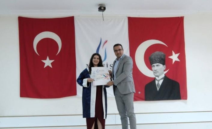 Sarıgöl MYO’da mezuniyet coşkusu