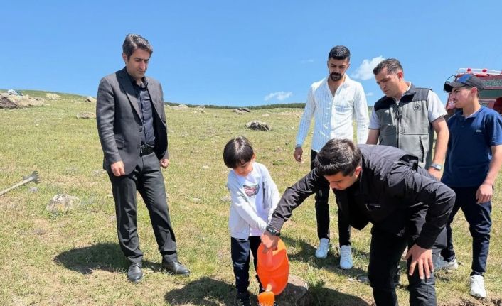 Sarıkamış’ta fidanlar toprakla buluştu