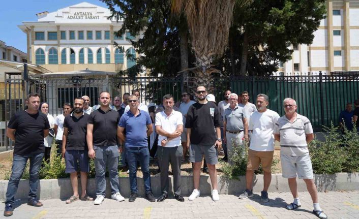 Satın aldıkları araçların kiralık olduğunu öğrenince hayatlarının şokunu yaşadılar