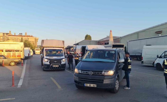 Sebze ve meyve toptancı halinde vergi denetimi