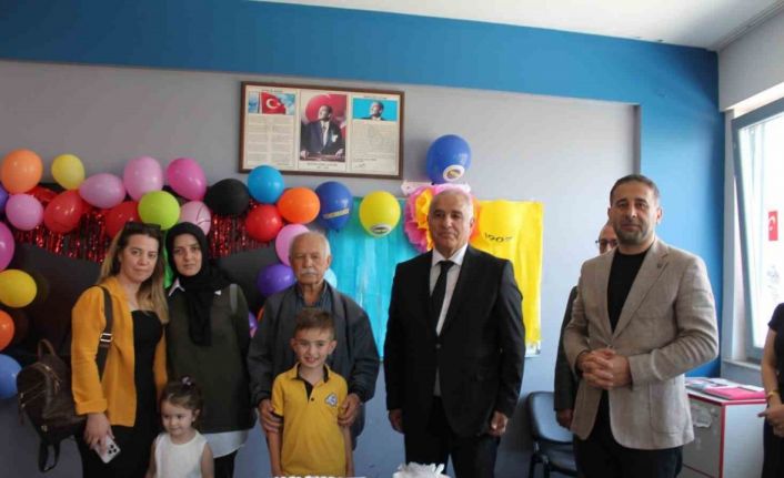 Şehit Polis Özgür Barçın’ın oğluna doğum günü sürprizi