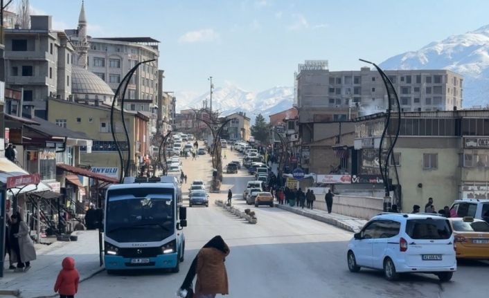 Şemdinli’de 4.4 büyüklüğünde deprem meydana geldi