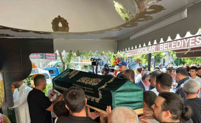 Serdar Topraktepe’nin ağabeyi Ayhan Topraktepe son yolculuğuna uğurlandı