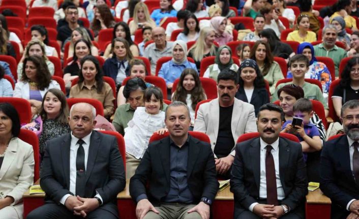 "Sivas Maarif Orkestrası" ilk konserini verdi