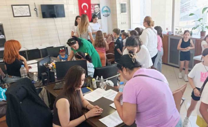 Söke Belediyesi Yaz Okulu kayıtlarına ilk günden yoğun ilgi