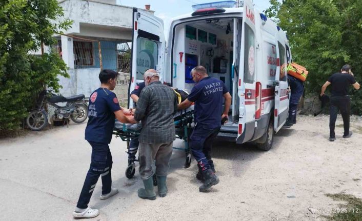 Su kuyusuna düşen 91 yaşındaki adamı itfaiye kurtardı