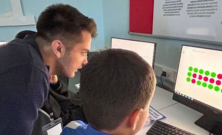 SUBÜ öğrencilerinden geleceğin yazılımcılarına kodlama eğitimi