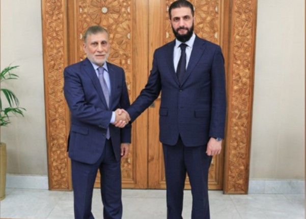 Suriye Devlet Başkanı eş-Şara, Irak’ın Özel Temsilcisi Şabender’i kabul etti