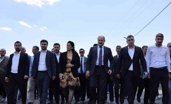 Suruç’a 72 milyon liralık sıcak asfalt yatırımı