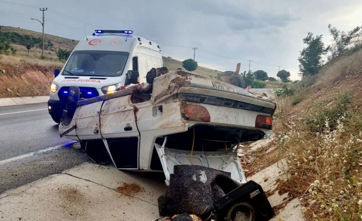 Tek taraflı trafik kazasında 1 kişi yaralandı