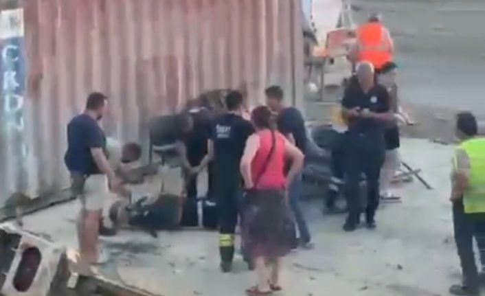 Tekirdağ’da kontrolden çıkan araç yol çalışması alanına girdi: 2 yaralı