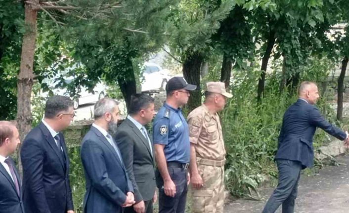 Tekman Kaymakamı Demirkol göreve başladı