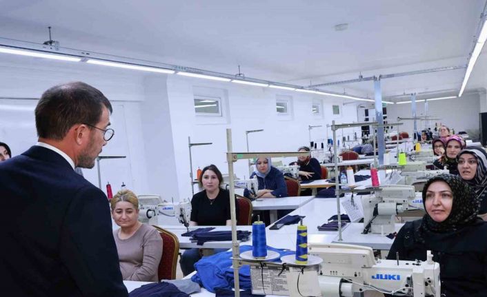 Tokat Belediyesi öncülüğünde sanayiye kadın eli değmeye devam ediyor