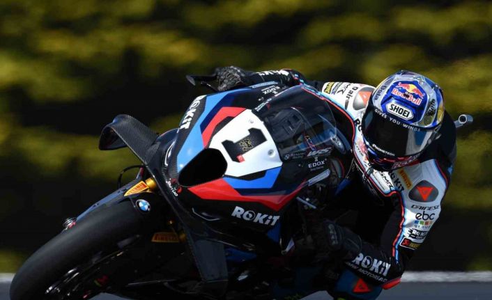 Toprak Razgatlıoğlu, İtalya’da kazanarak tarihe geçti