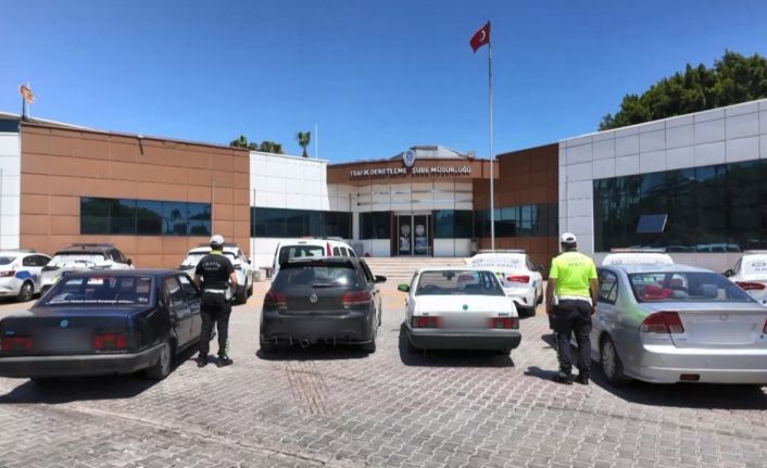Trafiği kapatıp drift atanlara 52 bin TL ceza