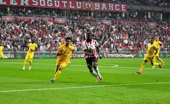 Trendyol Süper Lig: Samsunspor: 0 - Kayserispor: 0 (Maç devam ediyor)